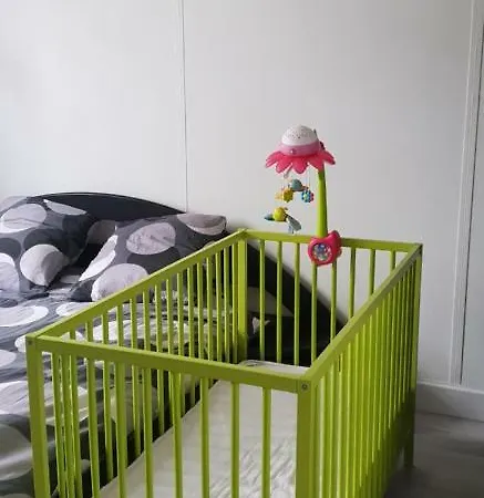 84 ėme Rue Hébergement de vacances *
